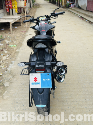 Sujuki Gixxer Monotone